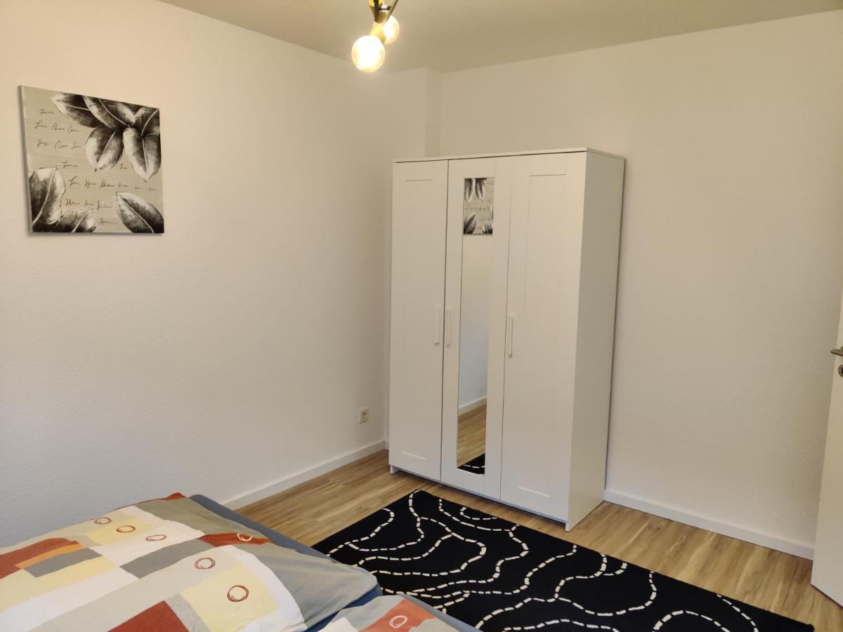 Moderne Neubau Ferienwohnung Wiesbaden Buitenkant foto