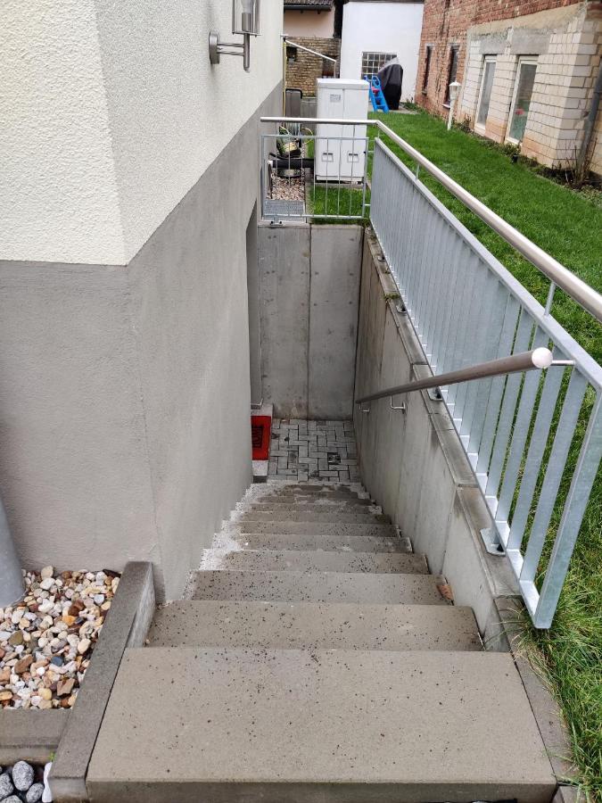 Moderne Neubau Ferienwohnung Wiesbaden Buitenkant foto